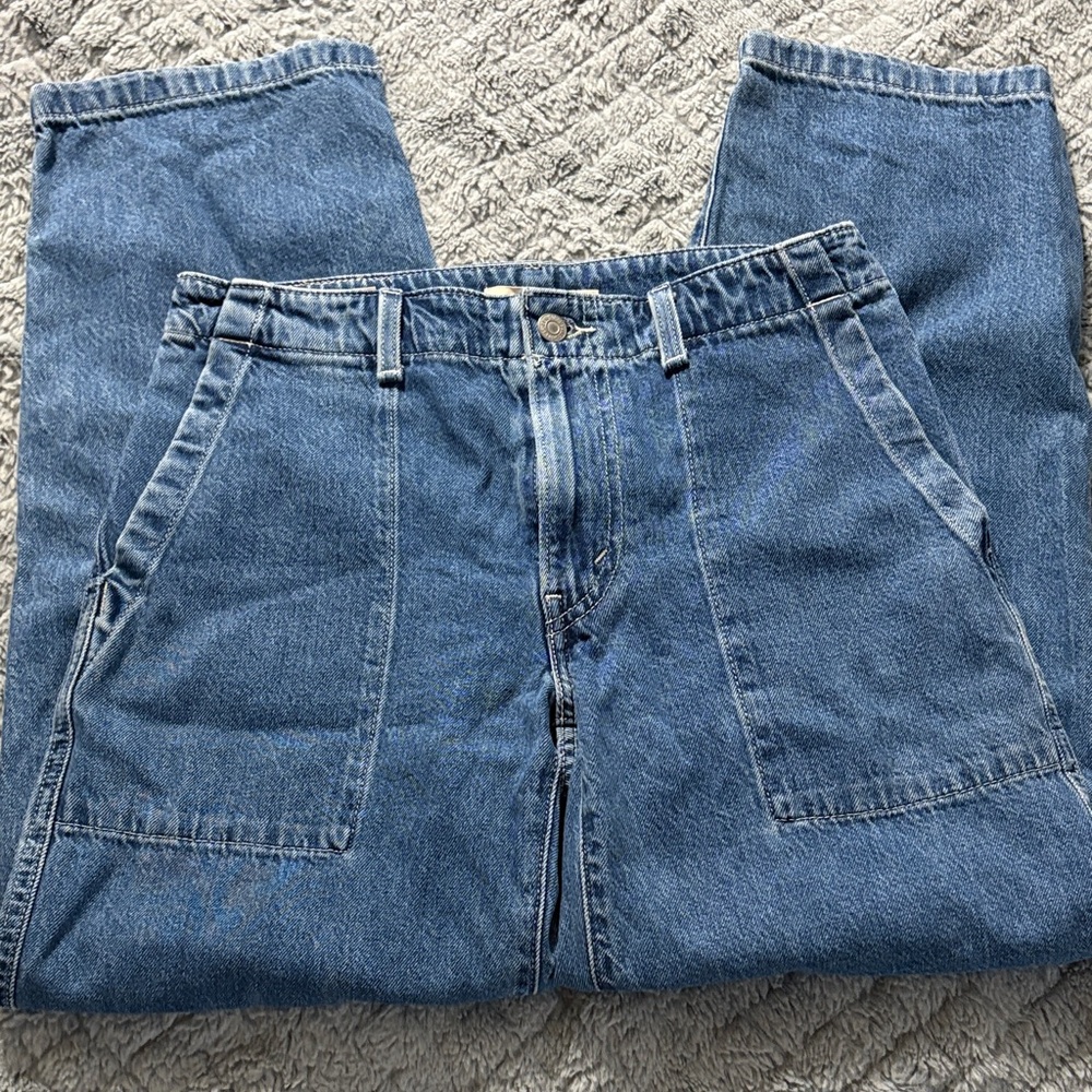 Levi's Light Baggy Jeans